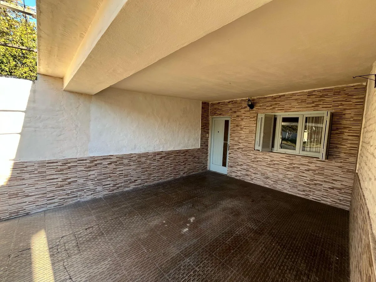 VENTA CASA 4 DORMITORIOS, AV AZOPARDO 14 Apta cred foto 3