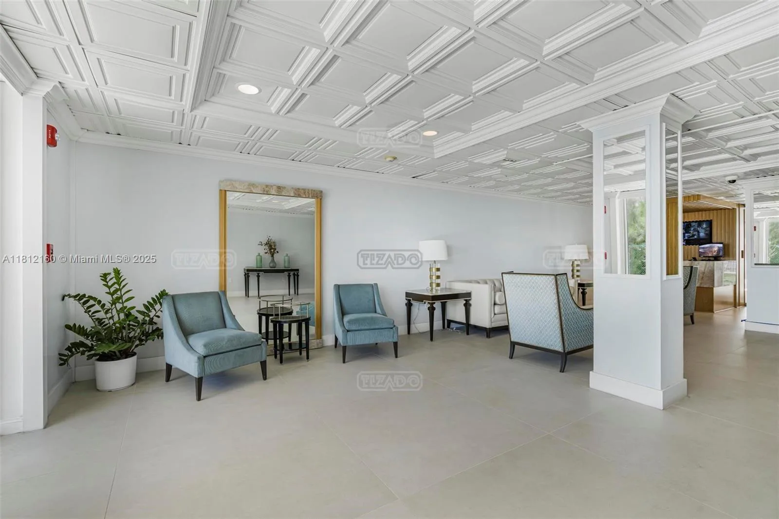 11111 Biscayne Blvd Unit #8C 11100 foto 2