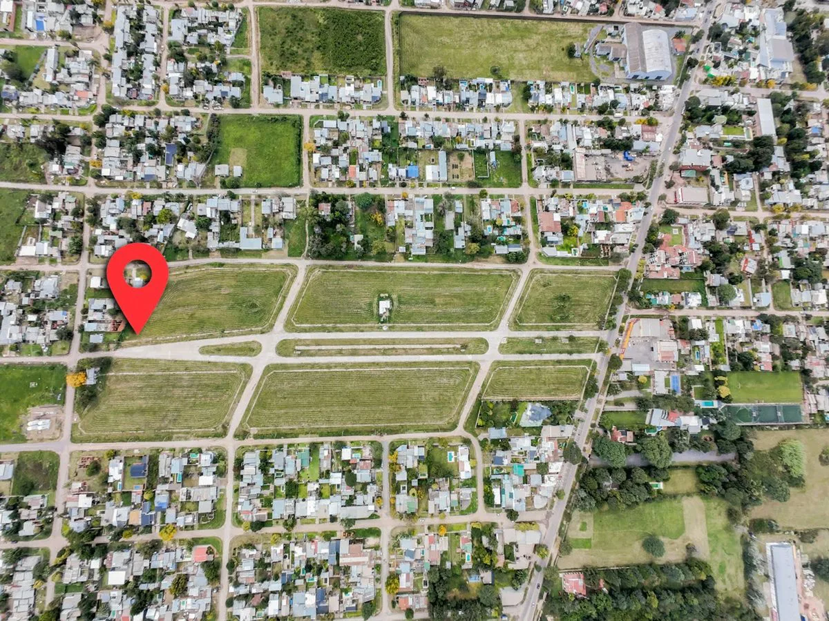 TERRENO EN VENTA LOTE 24 EN "BRISAS DE LUJÁN" foto 5