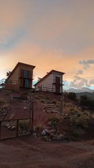 2 Cabañas con vista al dique Potrerillos y Montaña foto 1