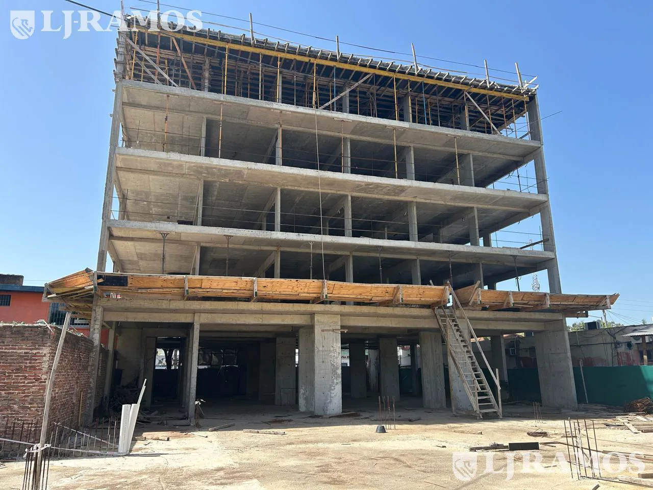 LOCAL NIDUS EN DON TORCUATO EN VENTA foto 5