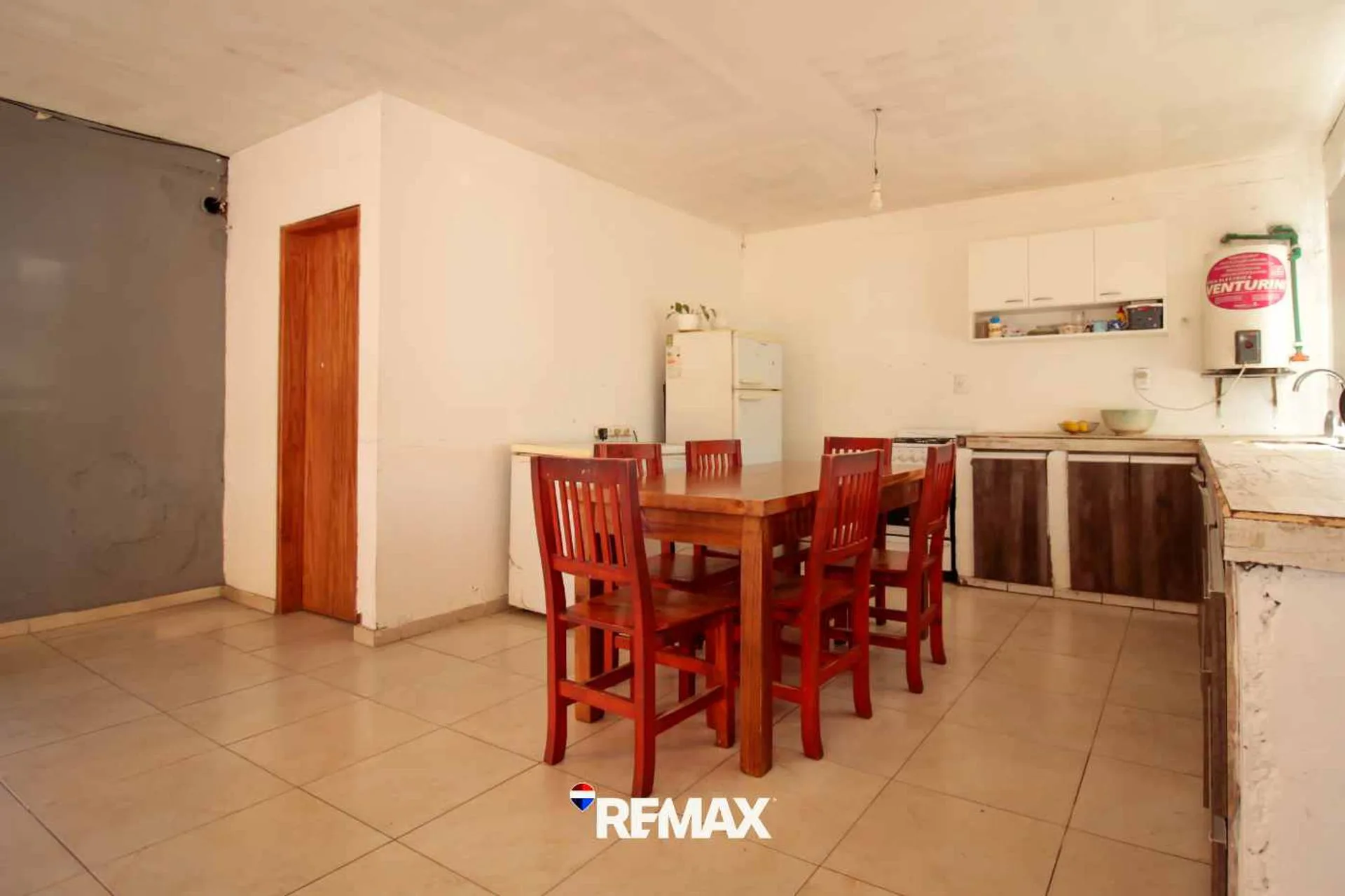 CASA EN VENTA 3 DORMITORIOS | SOLARES DE CERRI foto 4
