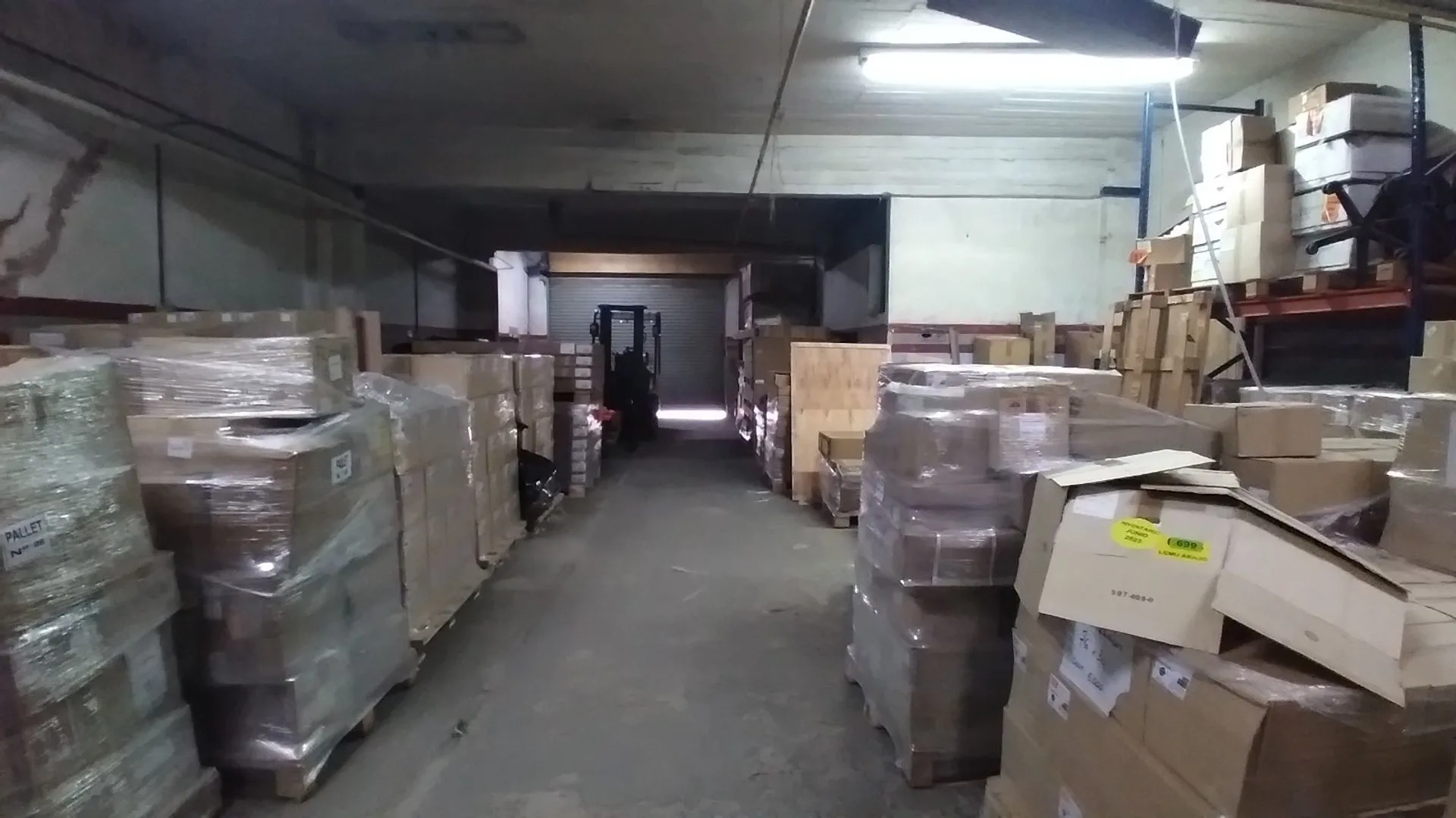 VENTA DEPOSITO O GALPON EN CIUDADELA foto 4