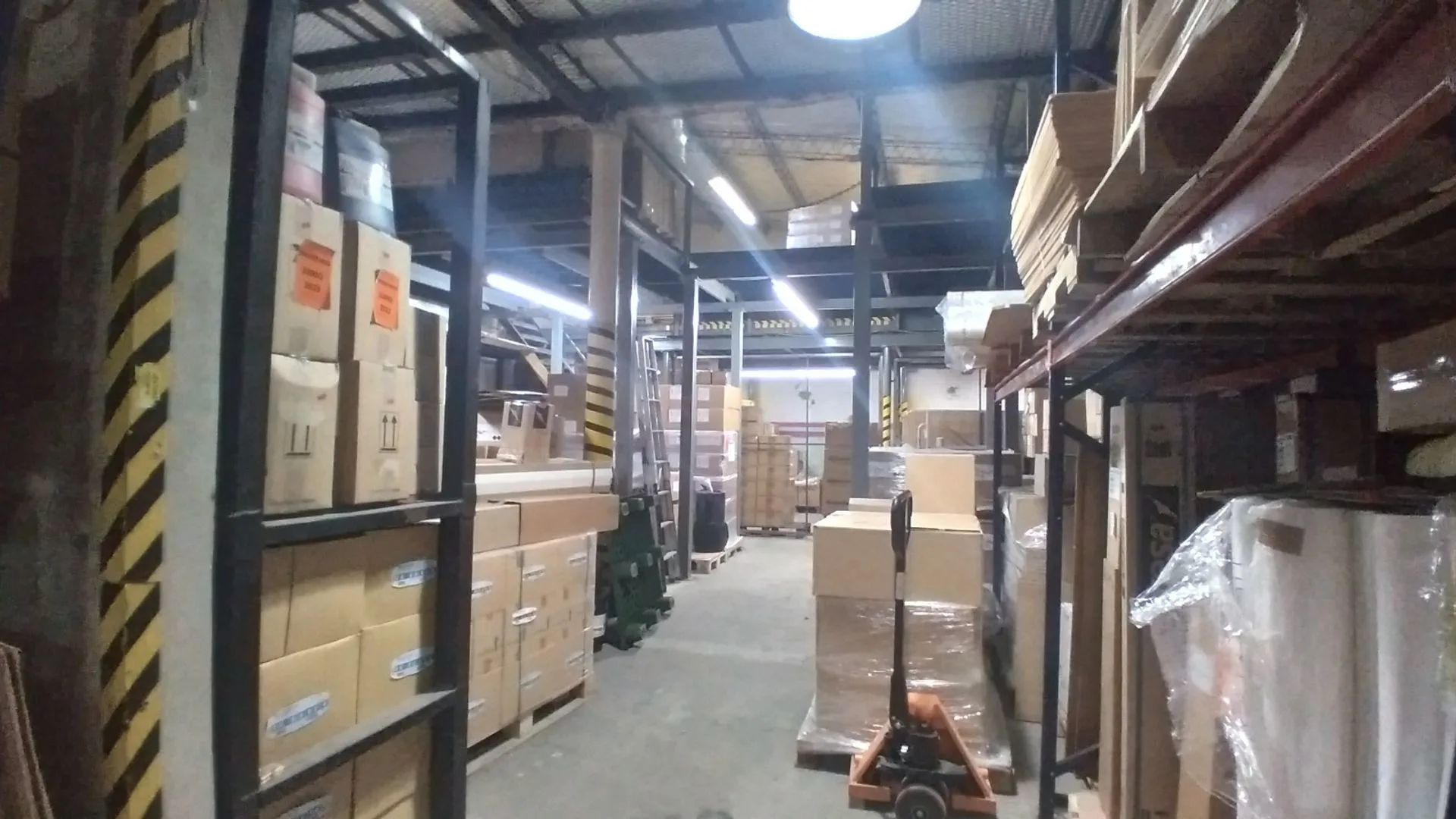 VENTA DEPOSITO O GALPON EN CIUDADELA foto 5