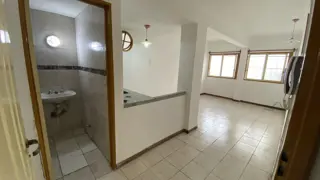 DEPARTAMENTO 2 AMBIENTES CON HABITACIÓN EN SUITE EN CASTELAR foto 1