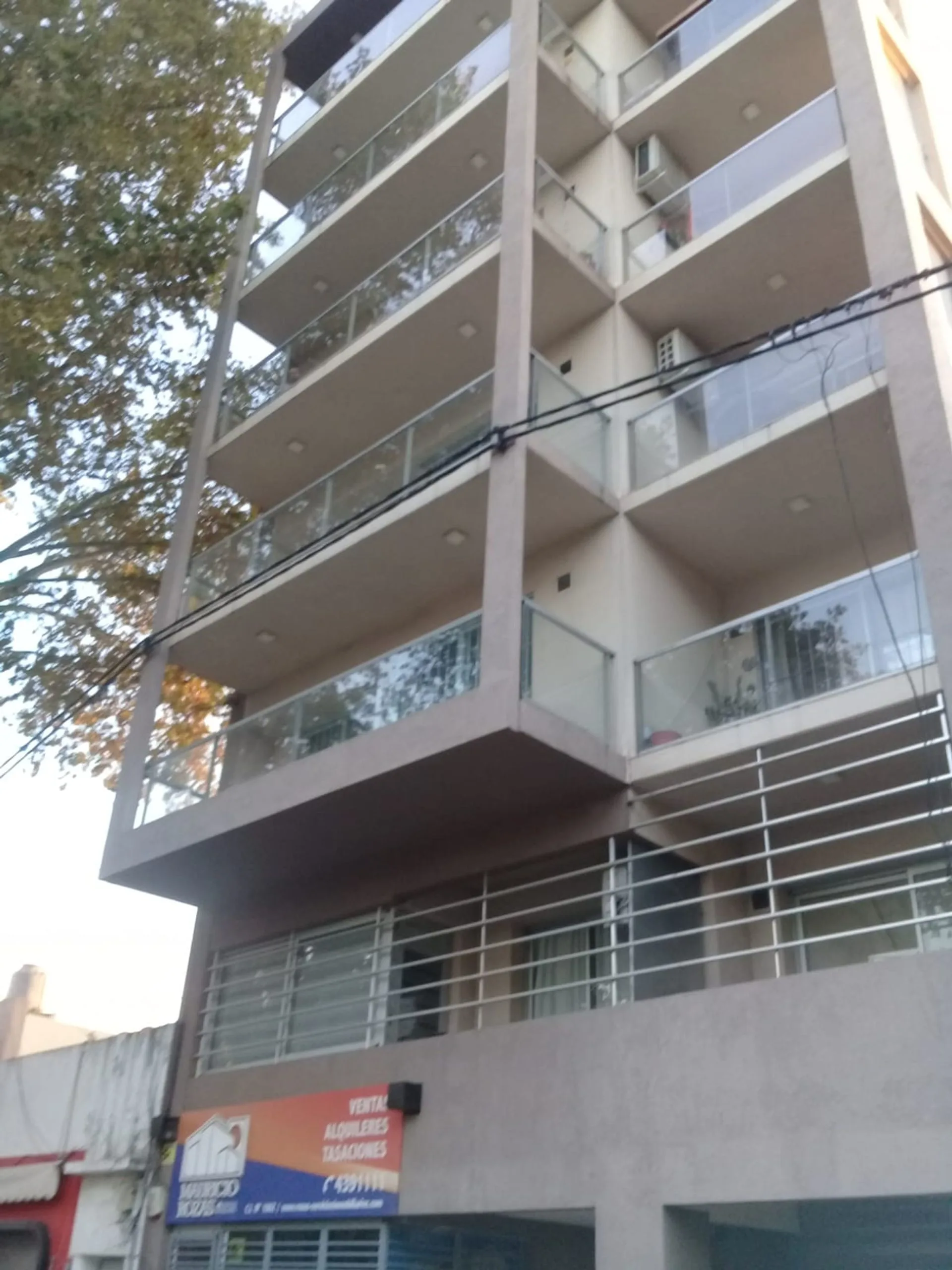 VENTA DEPARTAMENTO UN DORMITORIO RONDEAU AL 600 foto 2
