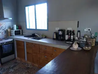 CASA EN VENTA 2 DORM PILETA VIÑEDO PERDRIEL LUJAN foto 5