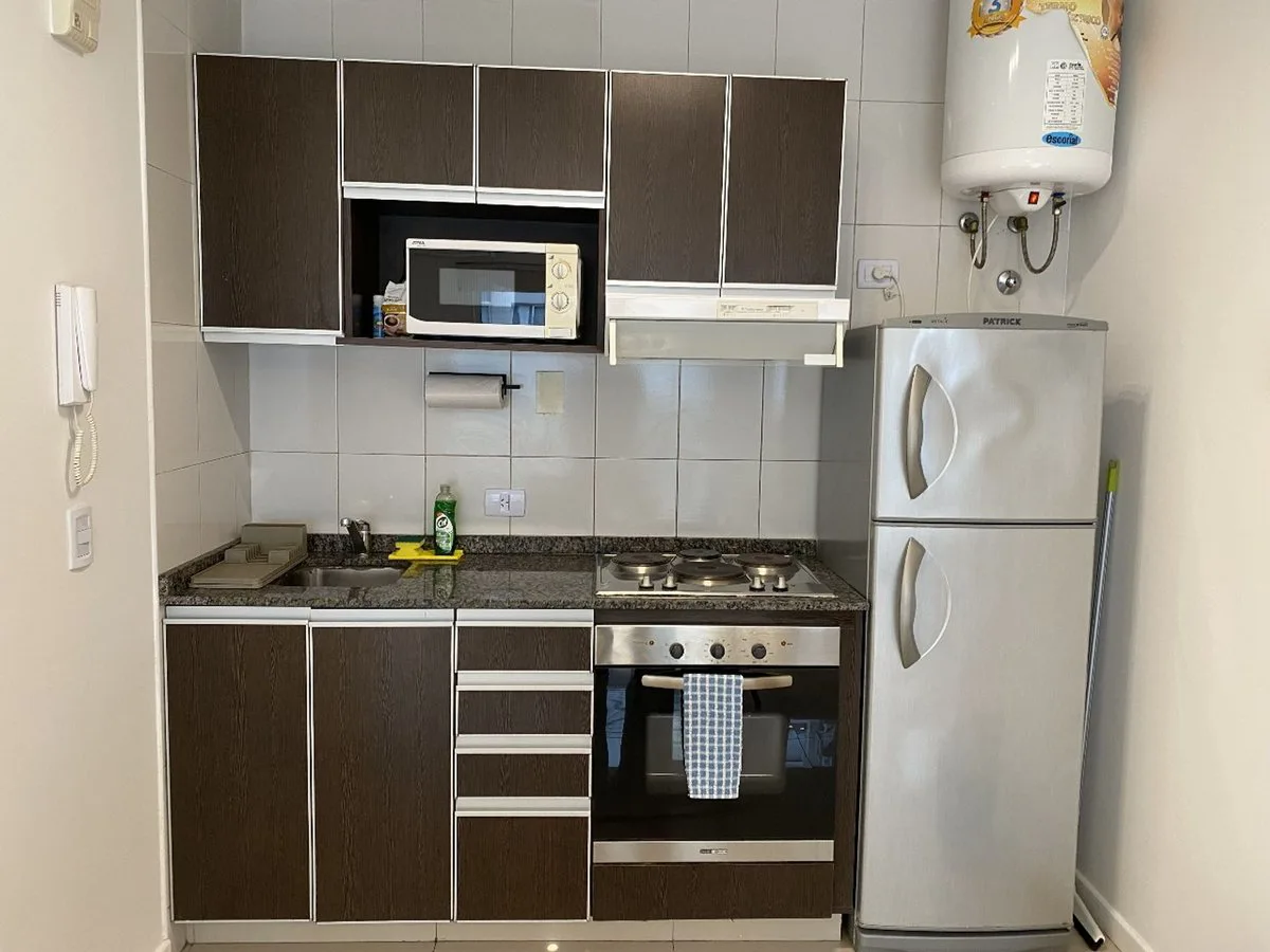 Venta Monoambiente en San Telmo -Excelente Estado foto 3