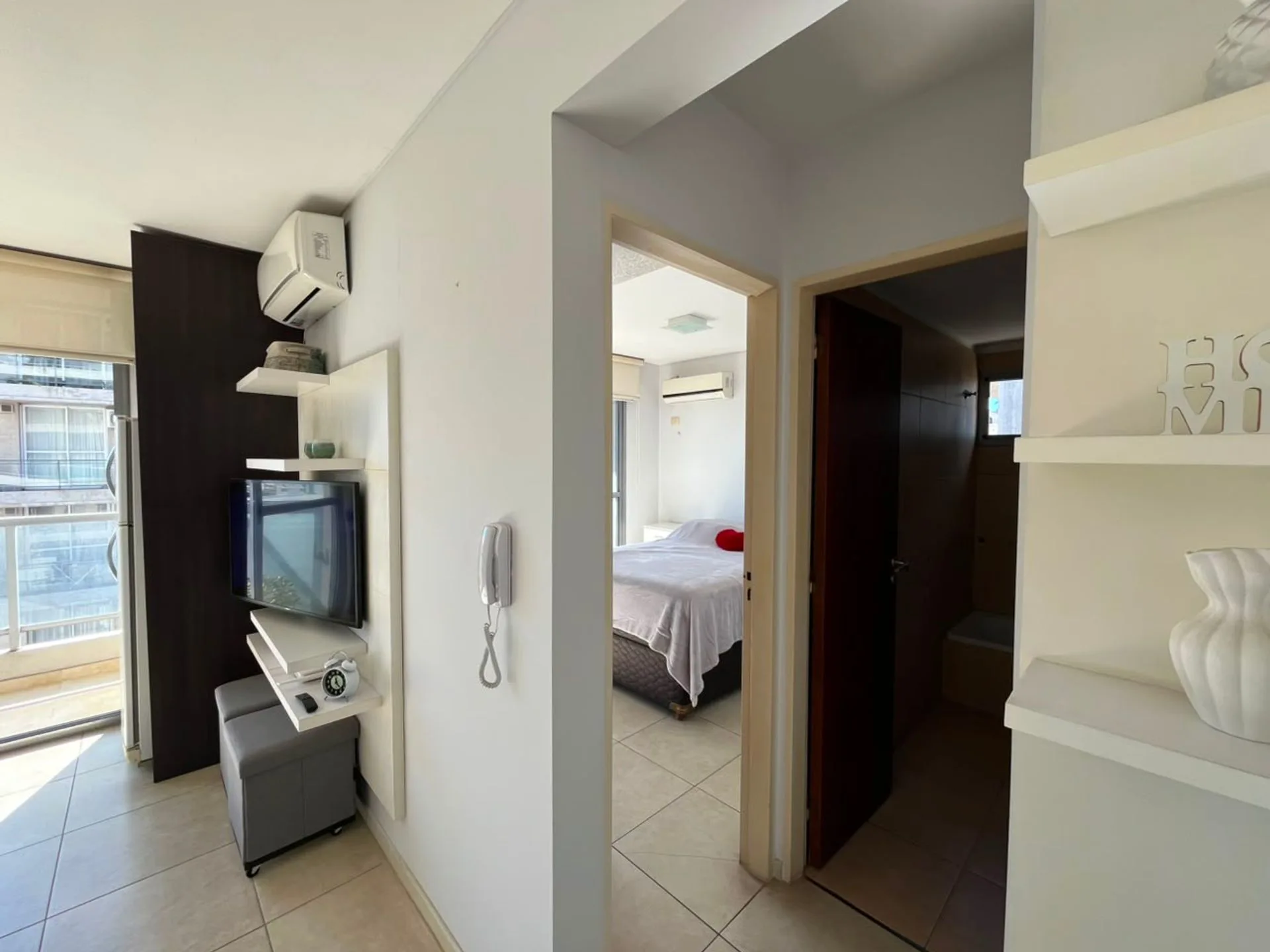 Venta Departamento Amueblado Lourdes Con balcón foto 5