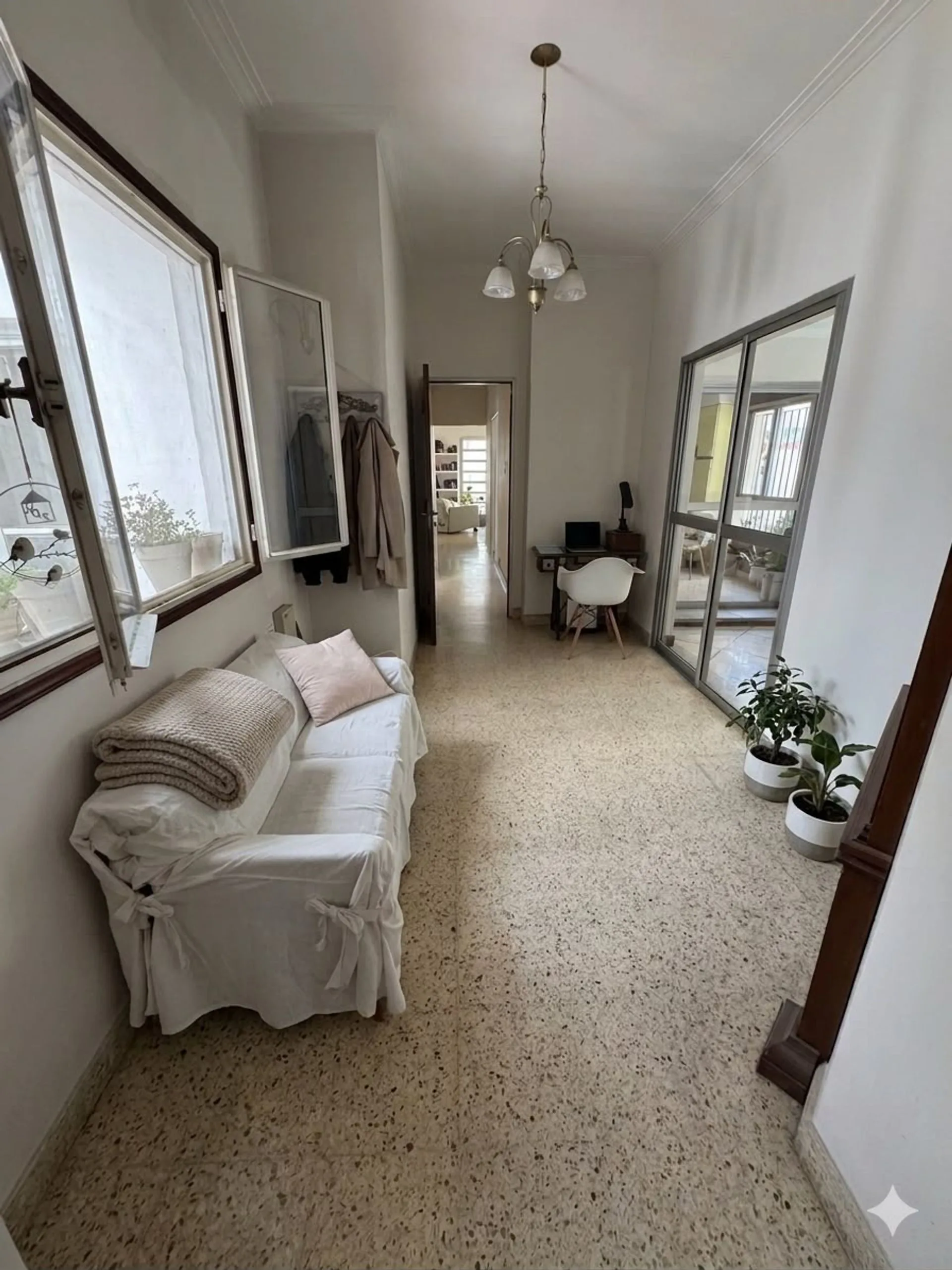 SE VENDE EXCELENTE PLANTA BAJA 3 DORMITORIOS foto 5