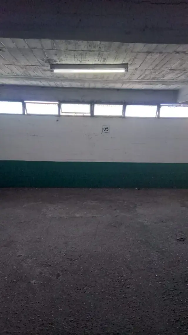 Cochera cubierta en alquiler