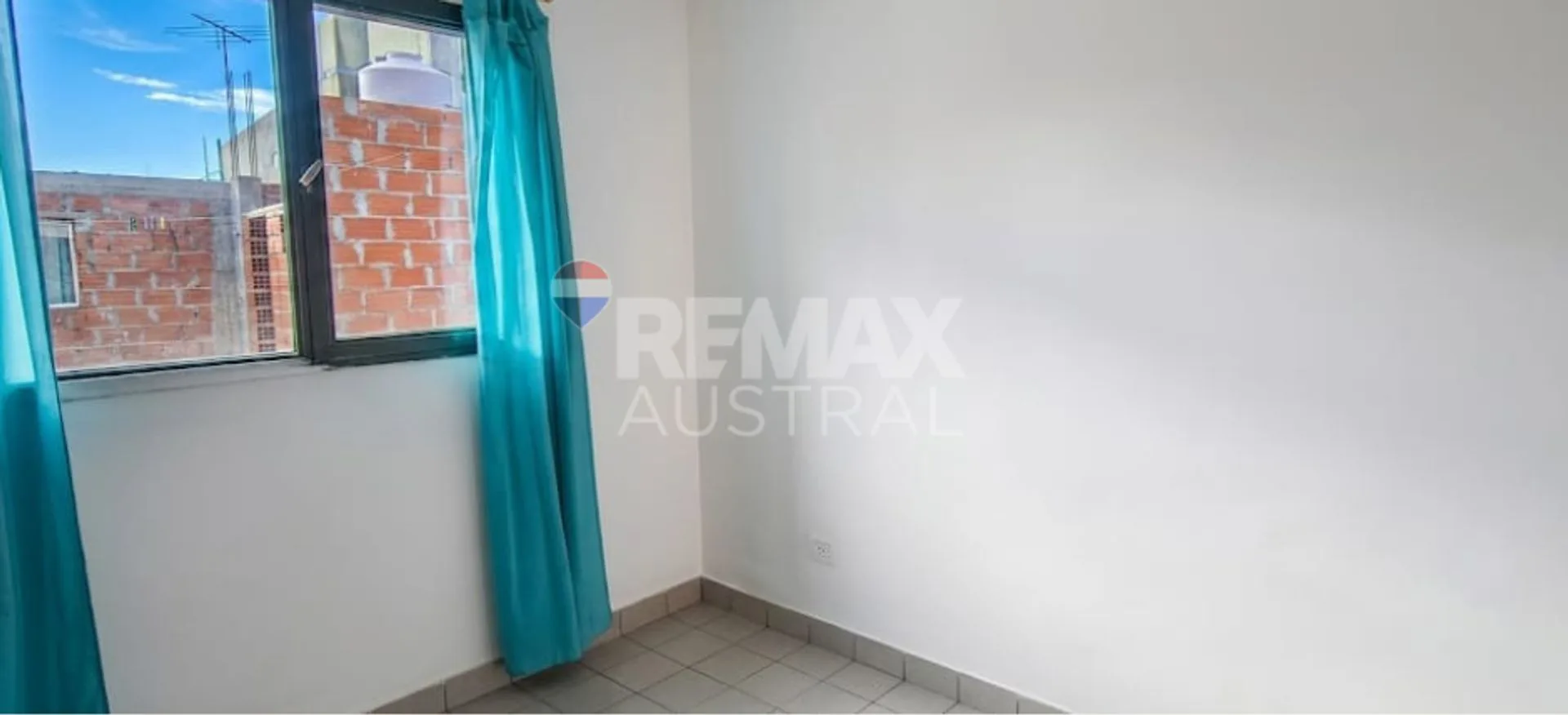 CASA EN VENTA B°MOURE foto 4