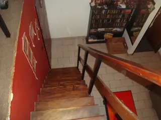BURZACO: EXCEL DPTO EN 1er piso,CONTRAFRENTE , PATIO,SIN EXPENSAS, s/av.espora.2 cdras estac foto 4