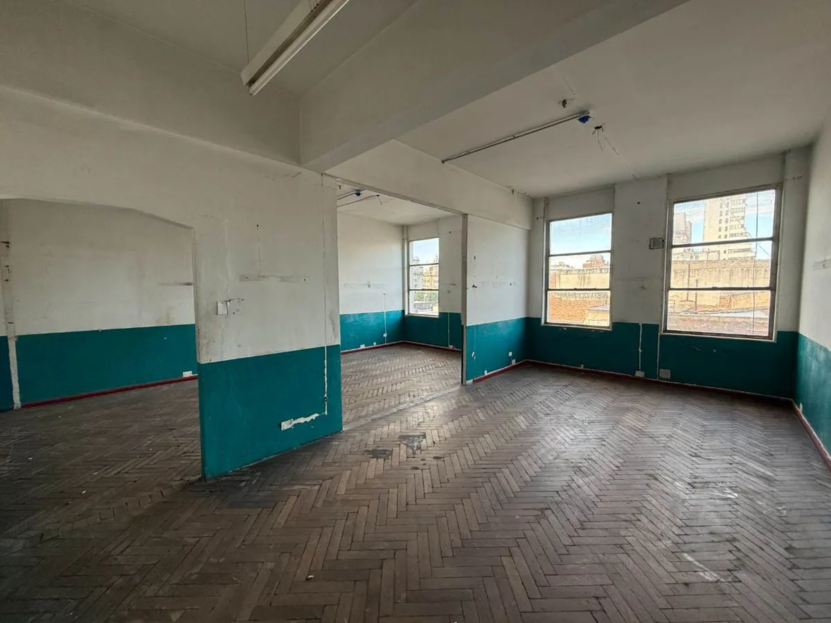 VENTA PISO COMPLETO 500M2 CENTRO CORDOBA foto 3