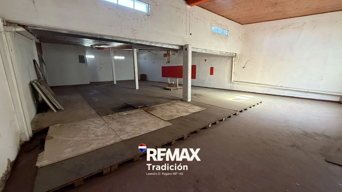 Local comercial en venta – Arturo Illia – 1750 m² foto 4