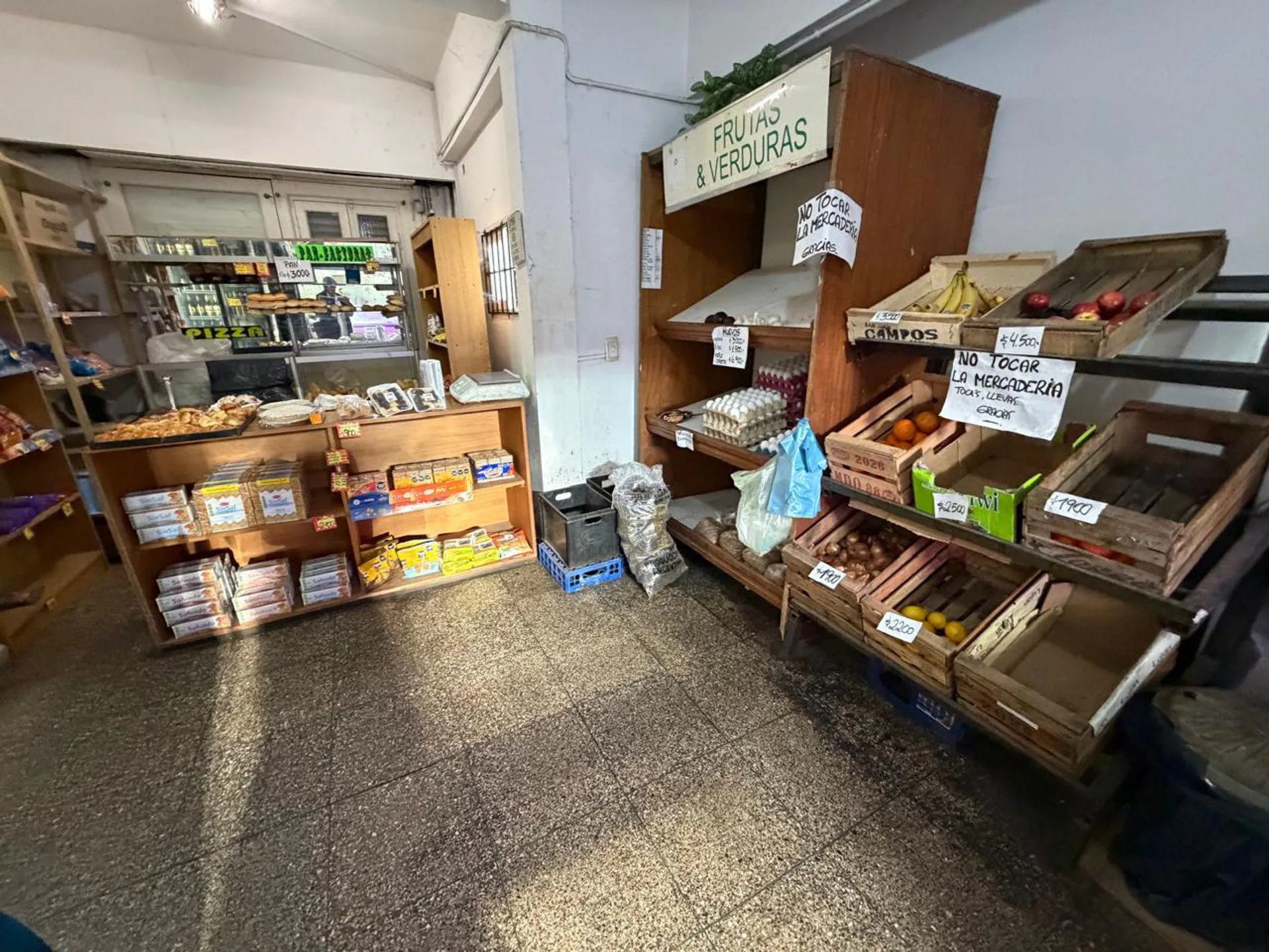 VENTA LOCAL COMERCIAL 89M2 PUNTA MOGOTES foto 5