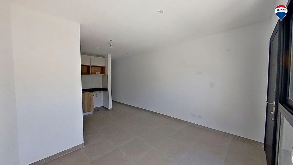 VENTA DEPARTAMENTO 2 AMBIENTES C/ PATIO A ESTRENAR foto 3