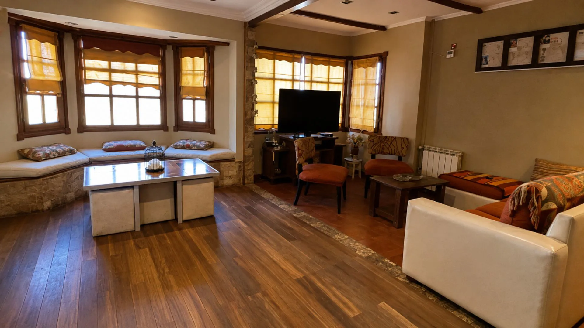Casa 7 amb. Venta Bosque Peralta Ramos con jardín foto 2