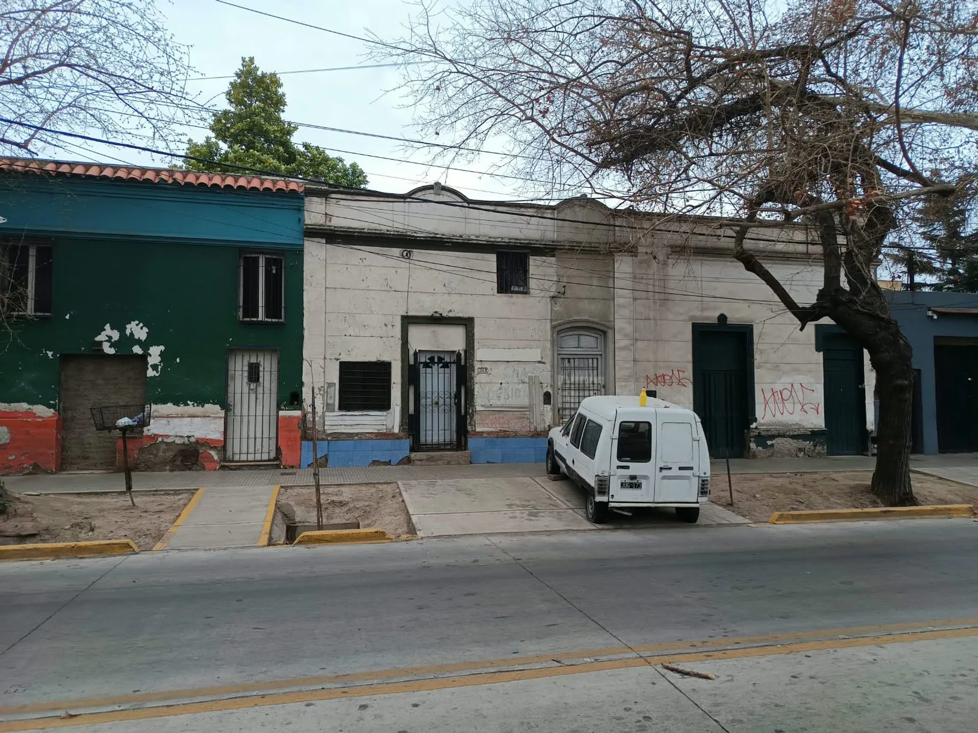 VENTA LOTE  con  CASA MIXTA en MENDOZA CAPITAL foto 5