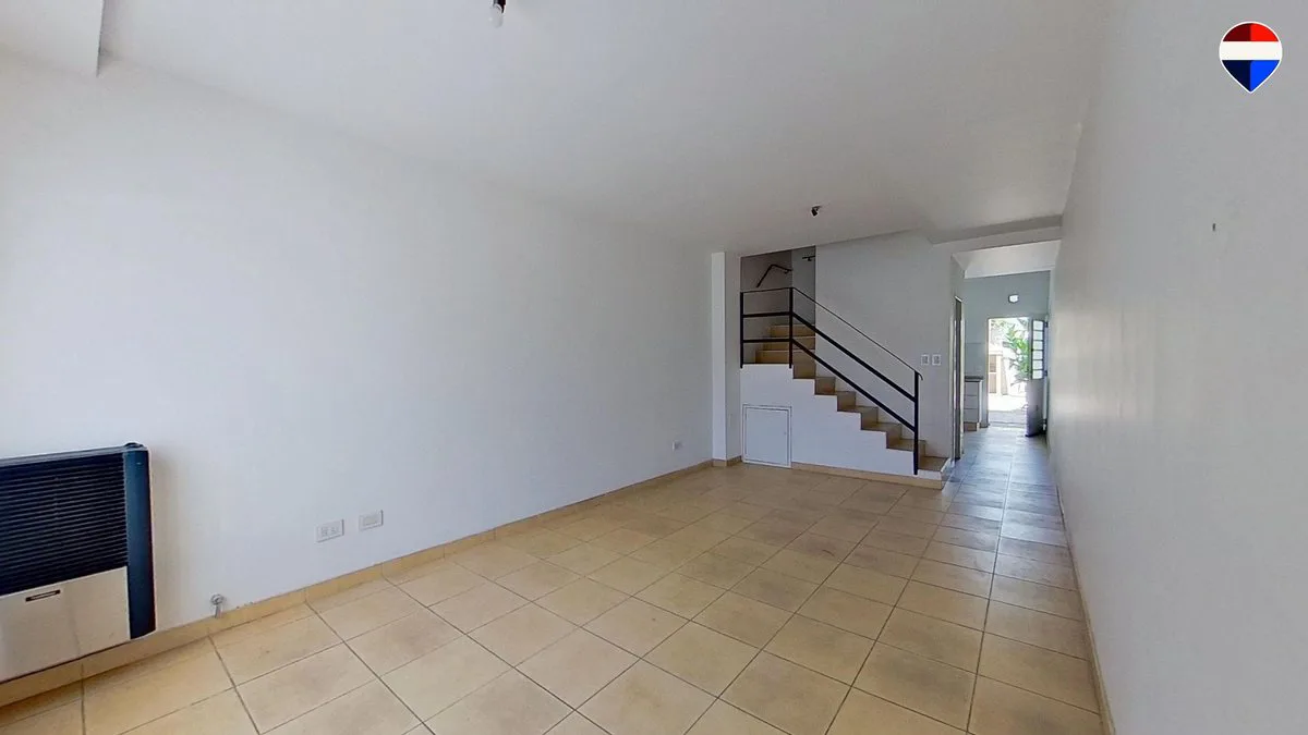 VENTA DÚPLEX SAN MIGUEL SGTO.  ISMAEL IBAÑEZ 200 foto 2