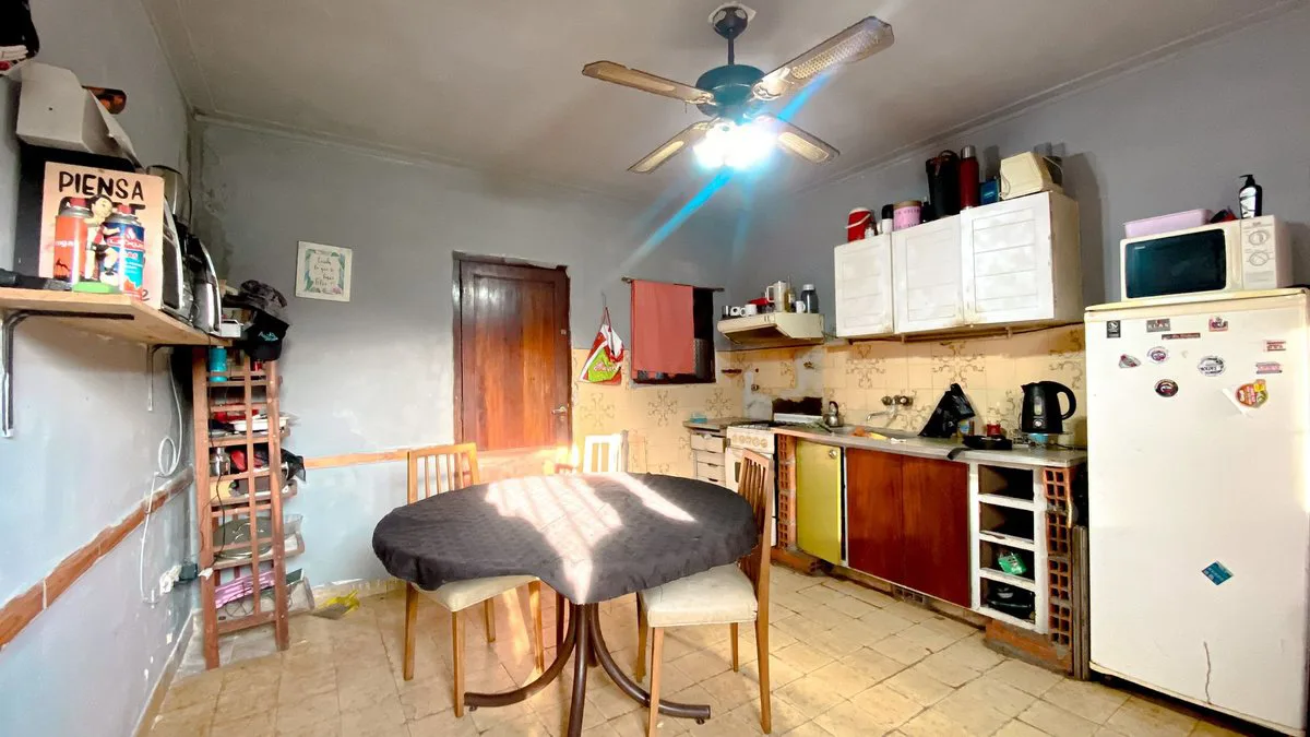 VENTA PH 3 AMBIENTES A RECICLAR AEROPARQUE foto 3