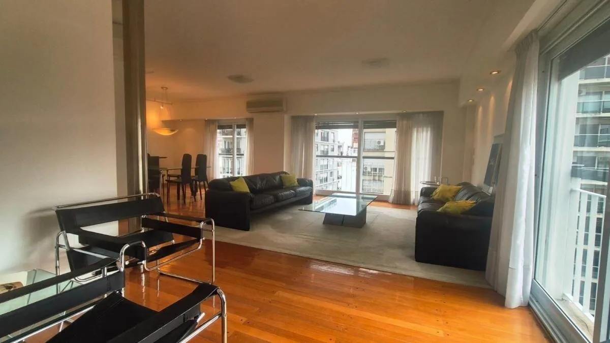 Recoleta, Laprida 1300, 5 amb, 156m2 ( 140m2 cubiertos), u$s 2,800 + expensas + servicios. foto 5