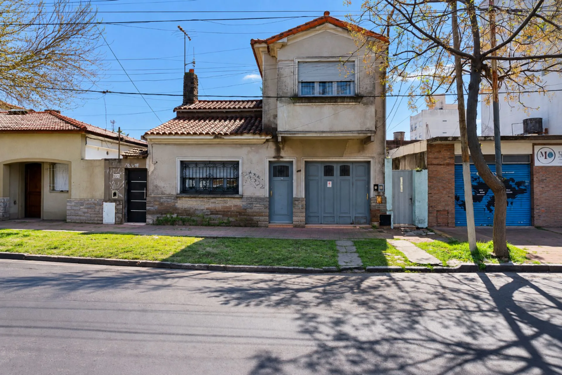 Casa 1 Dormitorio Venta La Plata patio y cochera foto 2
