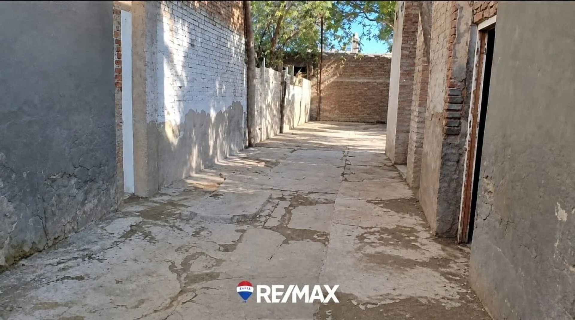 VENTA CASA A REFACCIONAR EN BARRIO TIRO FEDERAL foto 5