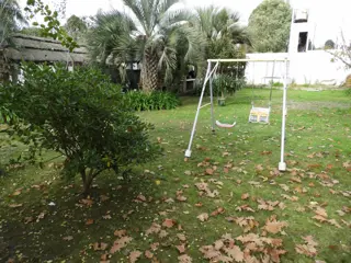 EXCELENTE PROPIEDAD DE TRES AMBIENTES CON ENTRADA PASANTE QUINCHO Y PARRILLA foto 4