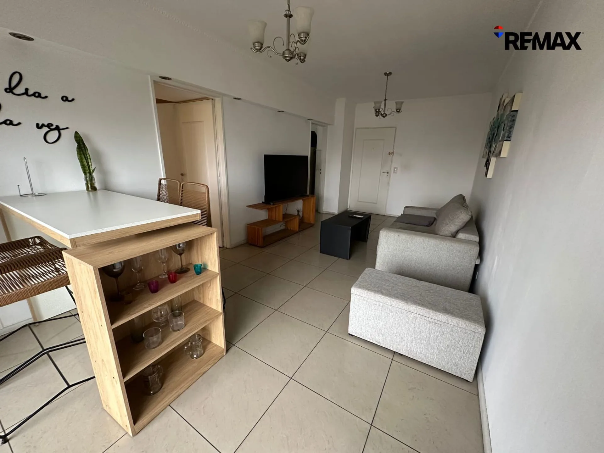 VENTA DEPARTAMENTO 4 AMBIENTES APTO CREDITO foto 2
