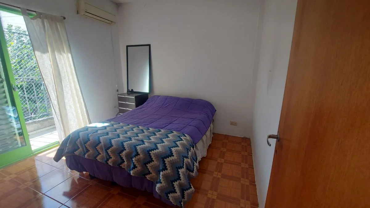 Casa Venta 3amb Lomas del Mirador NUEVO VALOR foto 3