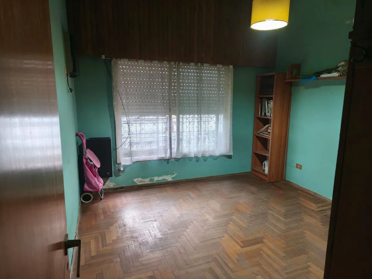 CASA 3 AMBIENTES VENTA MERLO CON JARDIN foto 4
