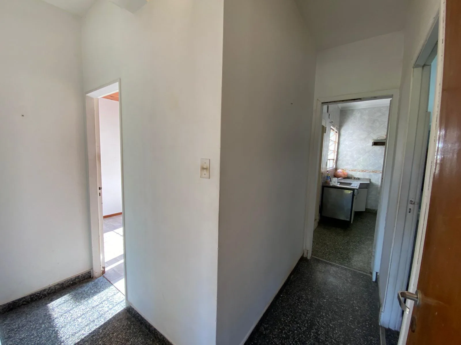 Casa en Inmejorable Ubicación de Parque San Martín. foto 4