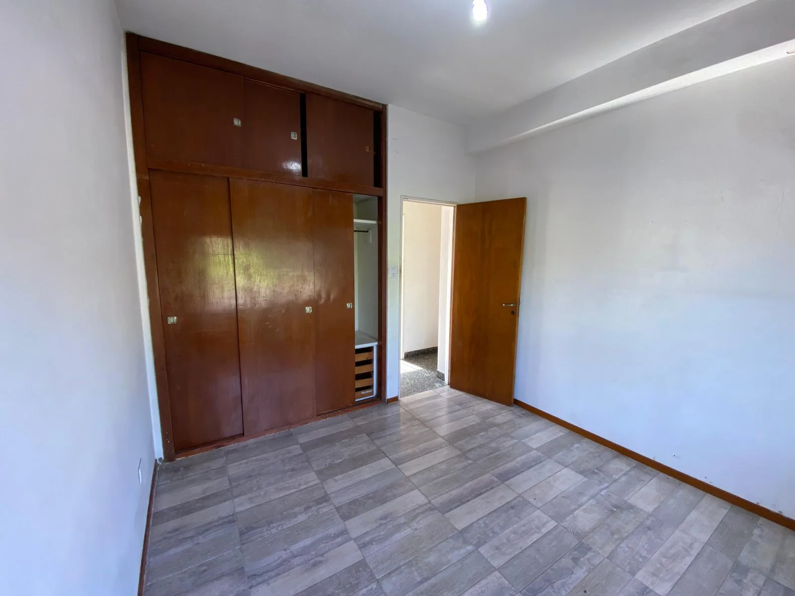 Casa en Inmejorable Ubicación de Parque San Martín. foto 5