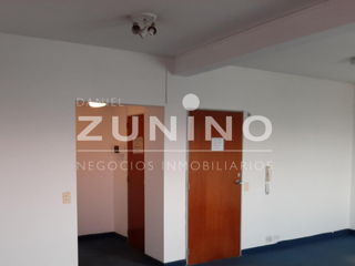 Oficina céntrica en venta foto 3