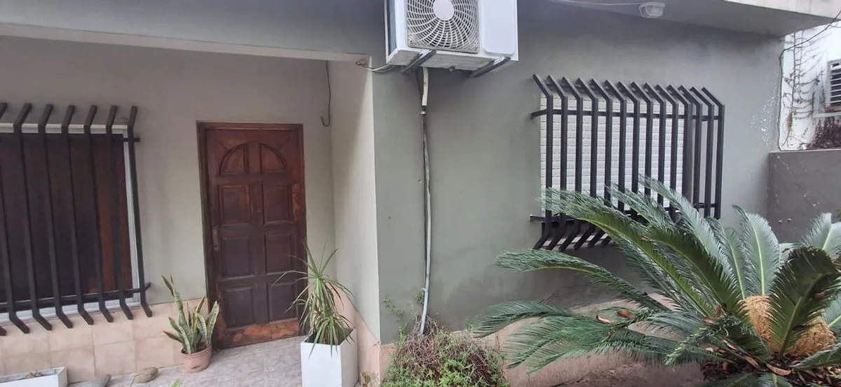 VENTA CASA 4 AMB JOSÉ C PAZ GARAGE+JARDIN FINANCIA foto 4