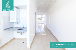 #Alquiler_RUKAN Local Comercial | TORRE CORTAZAR | Local 10 | 35m2 | Calle J. M. ESTRADA | Caleta Olivia.- foto 3