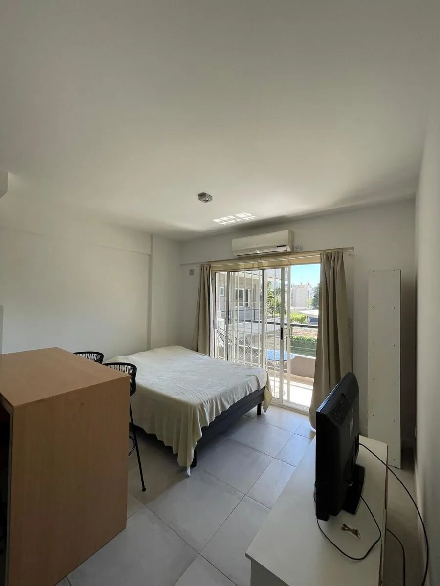 Departamento con Balcón con cochera, Edificio "Pampa Al Lago"Full Amenities. foto 4