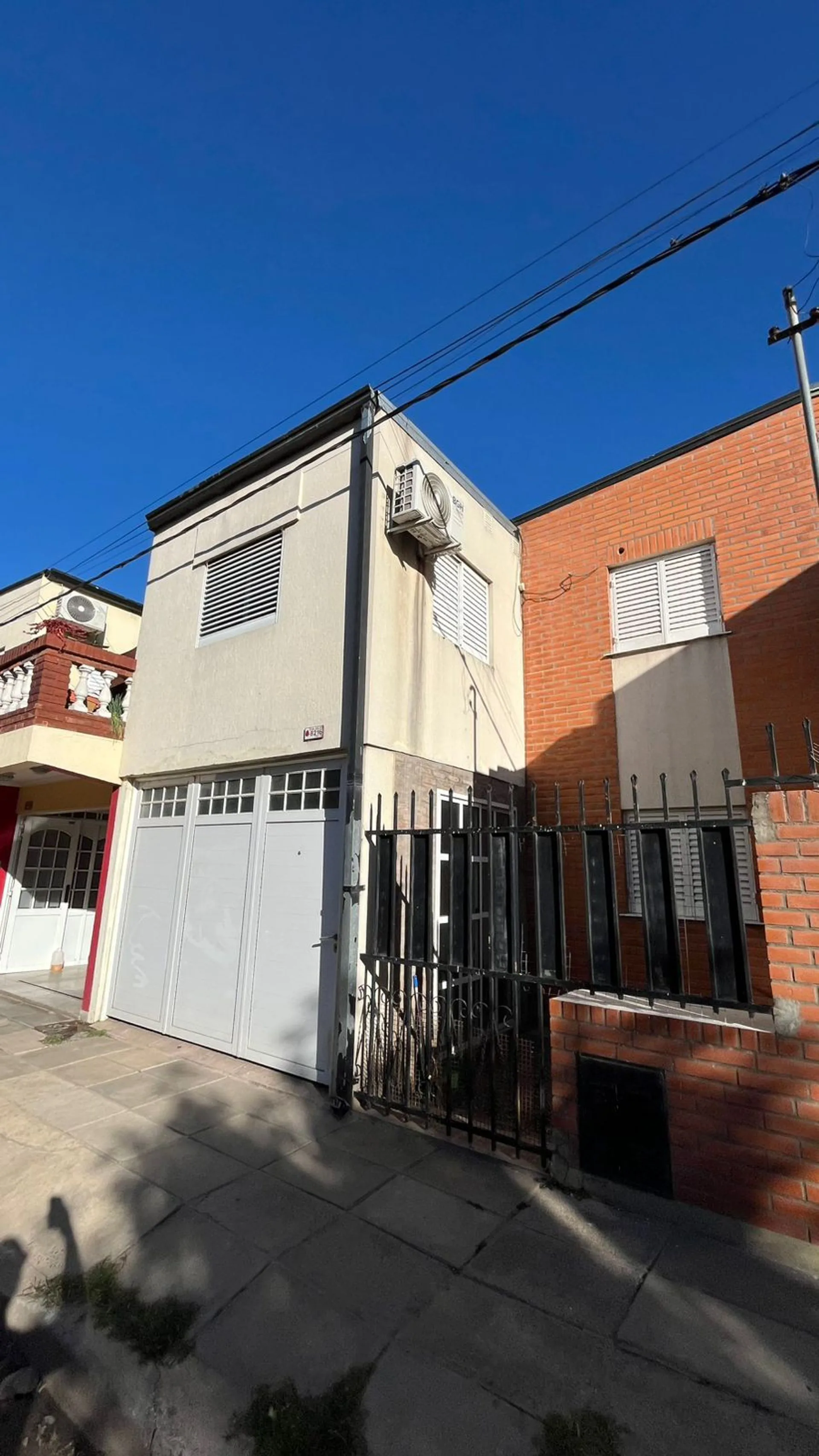 CASA EN VENTA ZONA ARISTÓBULO DEL VALLE Y FRENCH foto 3