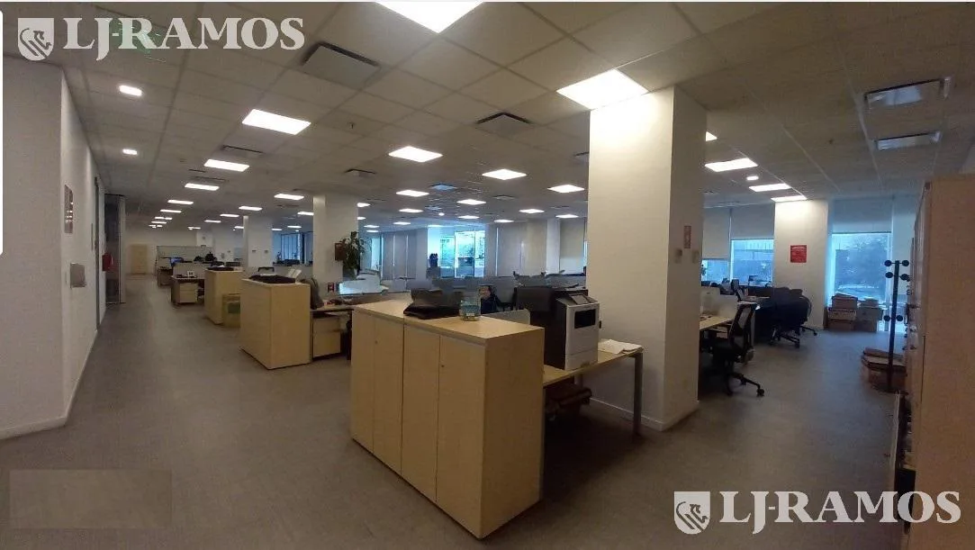 Alquiler de oficina de 1000 m2 en Vicente López foto 5