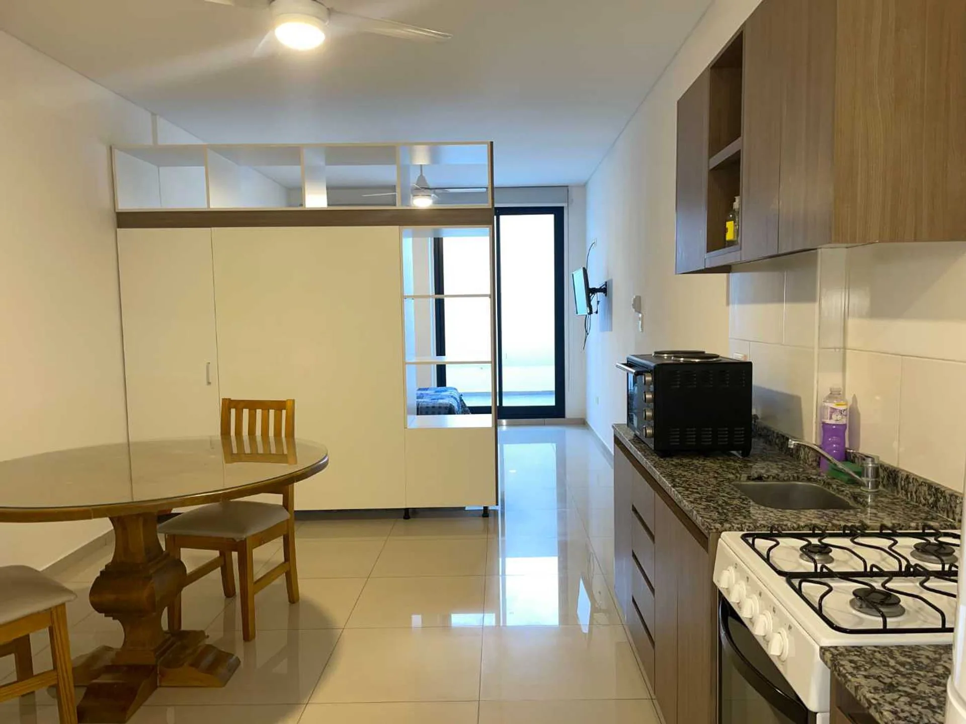 Monoambiente PB 56m2 c/Patio -" Altos del Sur" foto 2