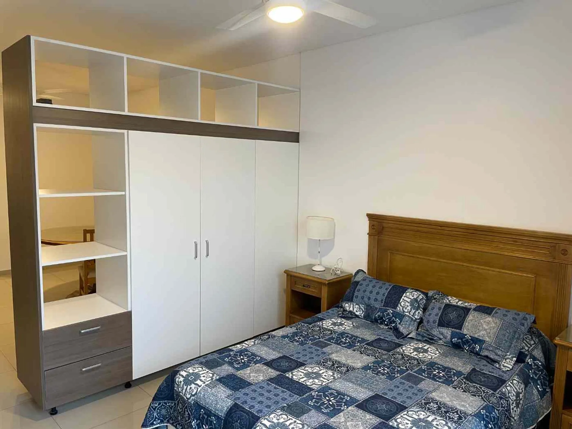 Monoambiente PB 56m2 c/Patio -" Altos del Sur" foto 5