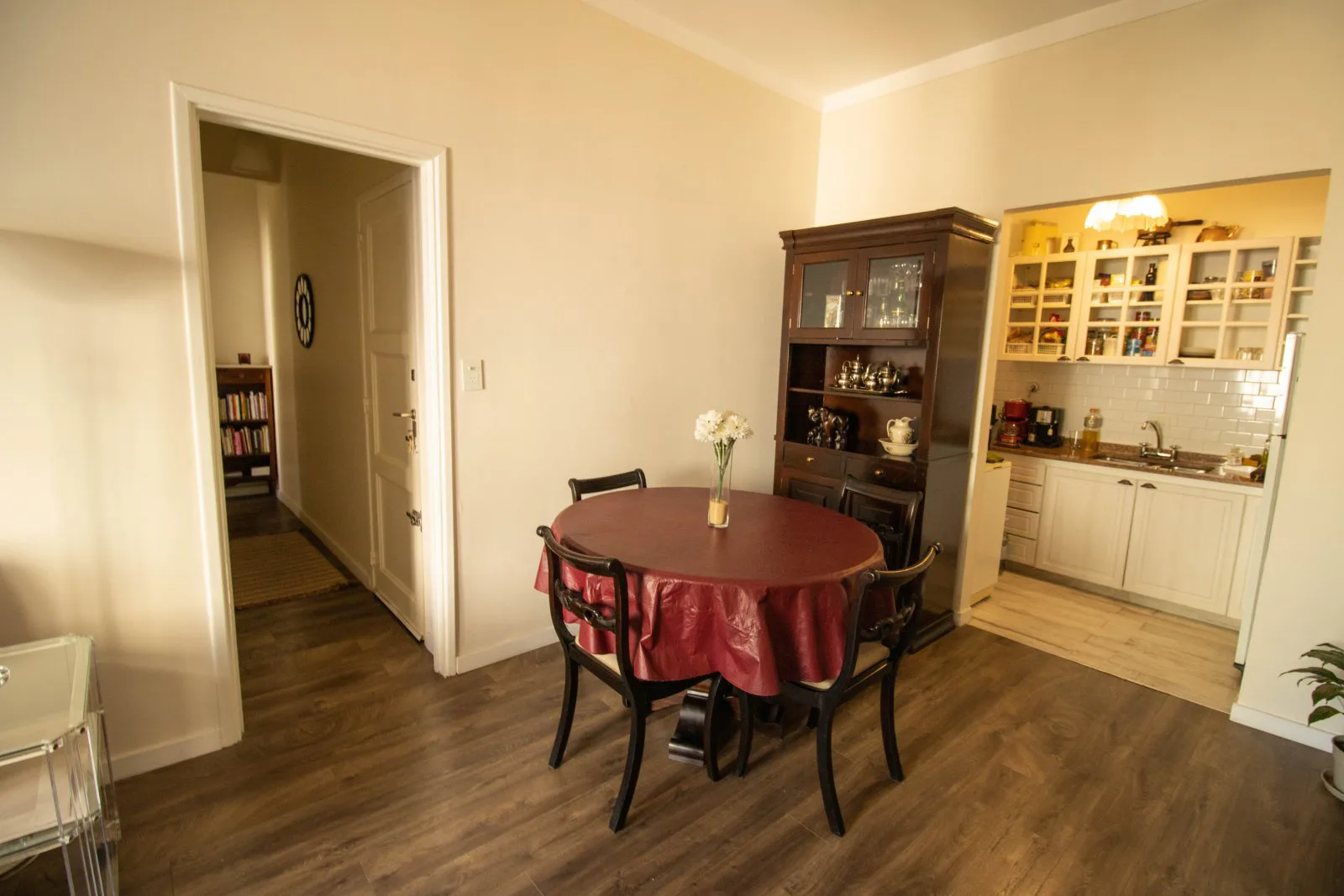 Bajó de precio! Semipiso 3 ambientes en Barrio Norte - Reciclado - Frente - Apto profesional foto 2