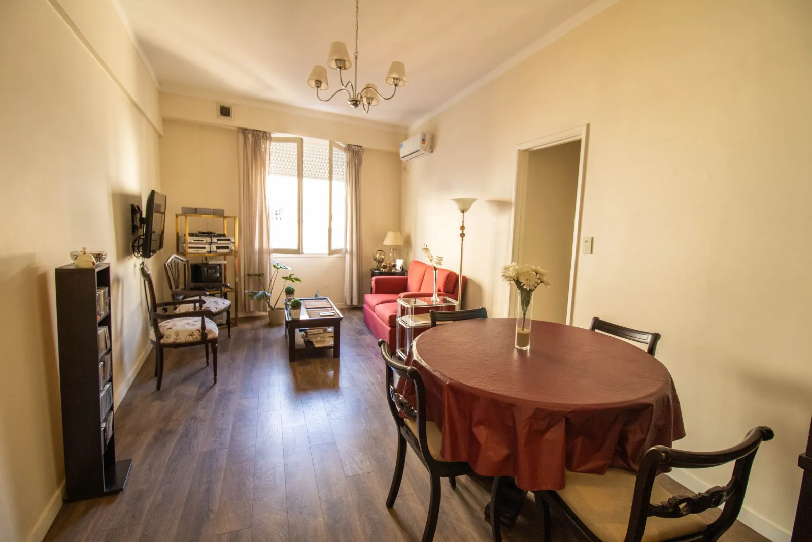 Bajó de precio! Semipiso 3 ambientes en Barrio Norte - Reciclado - Frente - Apto profesional foto 3