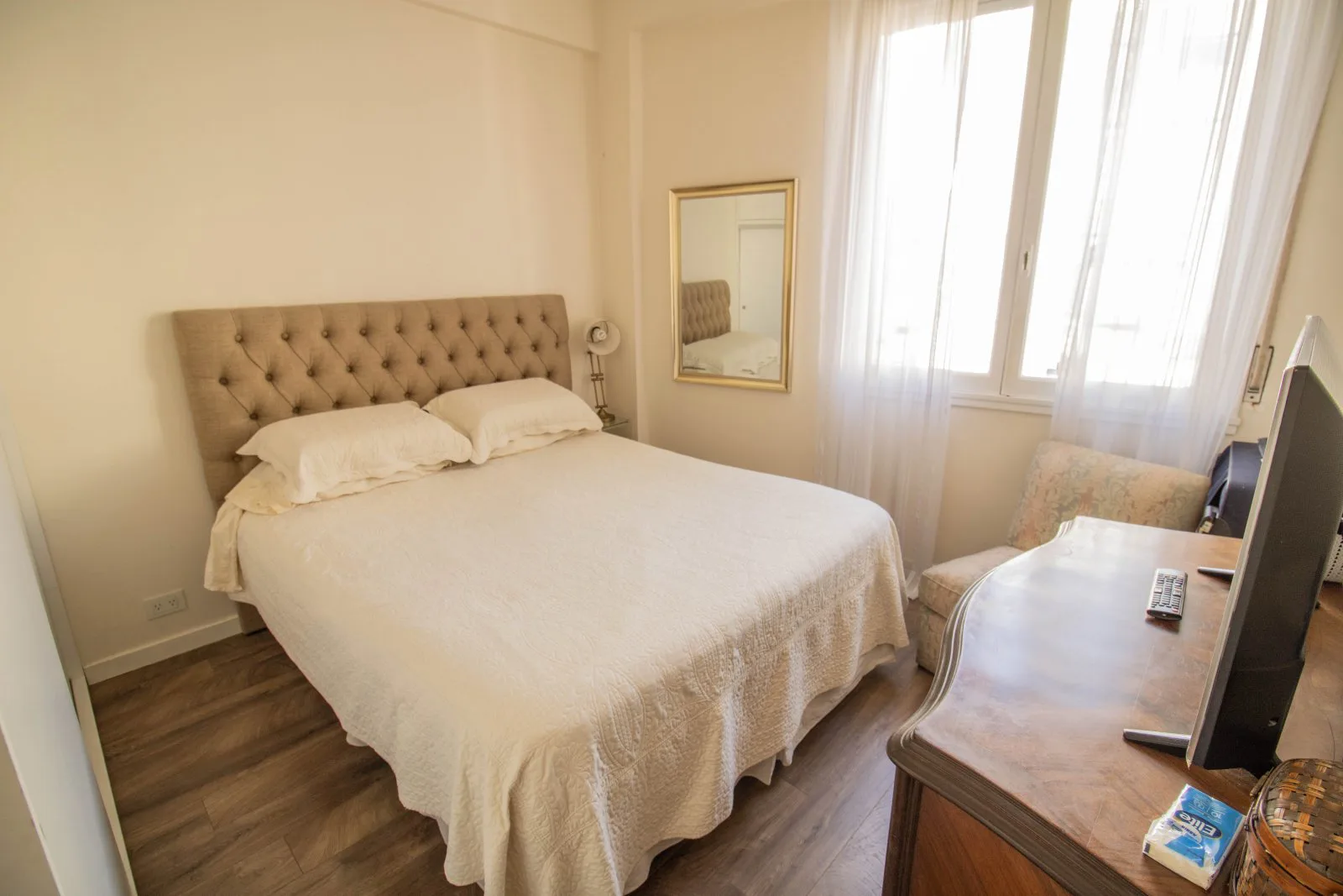 Bajó de precio! Semipiso 3 ambientes en Barrio Norte - Reciclado - Frente - Apto profesional foto 5