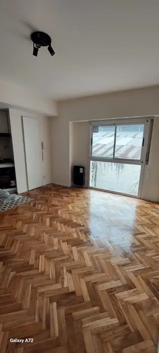 ALQUILER MONOAMBIENTE EN ALMAGRO foto 3