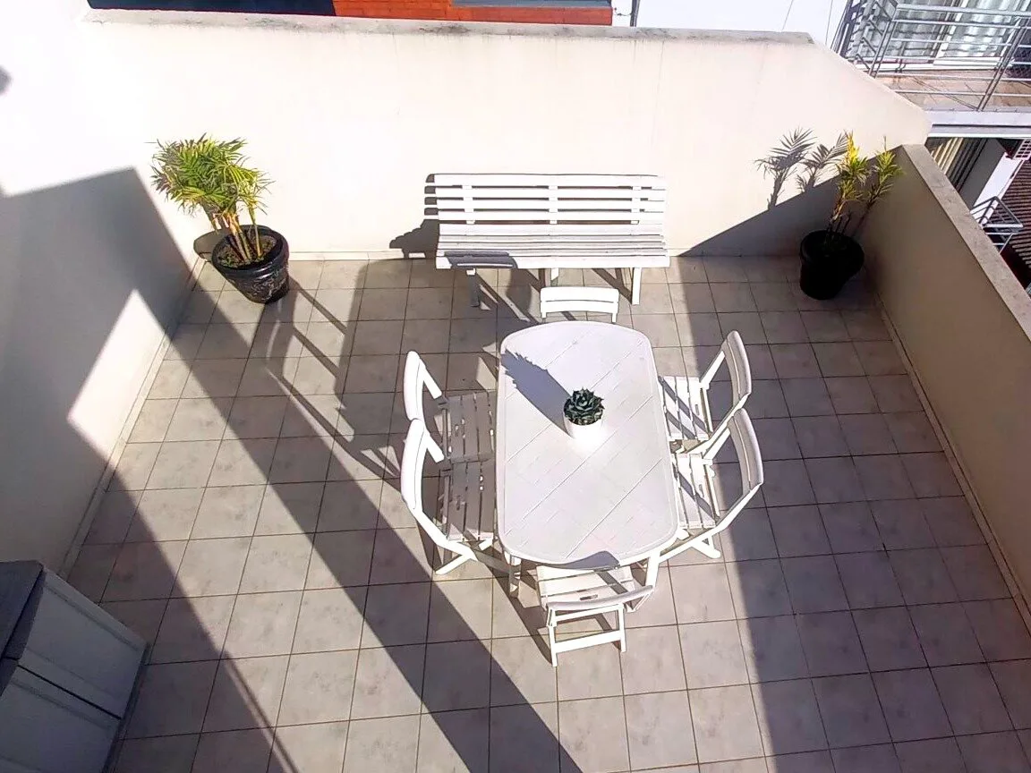 VENTA - CABALLITO SUR- UNICO! 2 AMB - 2 BALCONES TERRAZA - 2 COCHERAS Y TERRAZA PROPIA!!