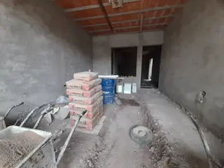 VENTA DE DUPLEX 2 DORMITORIOS BARRIO RINCON VENETO foto 3