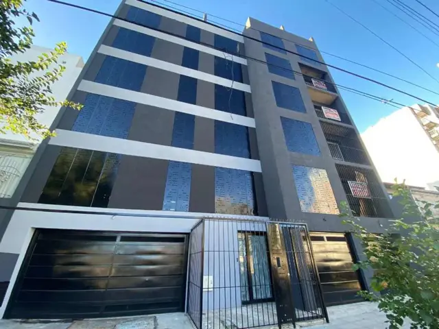 DEPARTAMENTO TIPO LOFT EN ALQUILER - MORON NORTE
