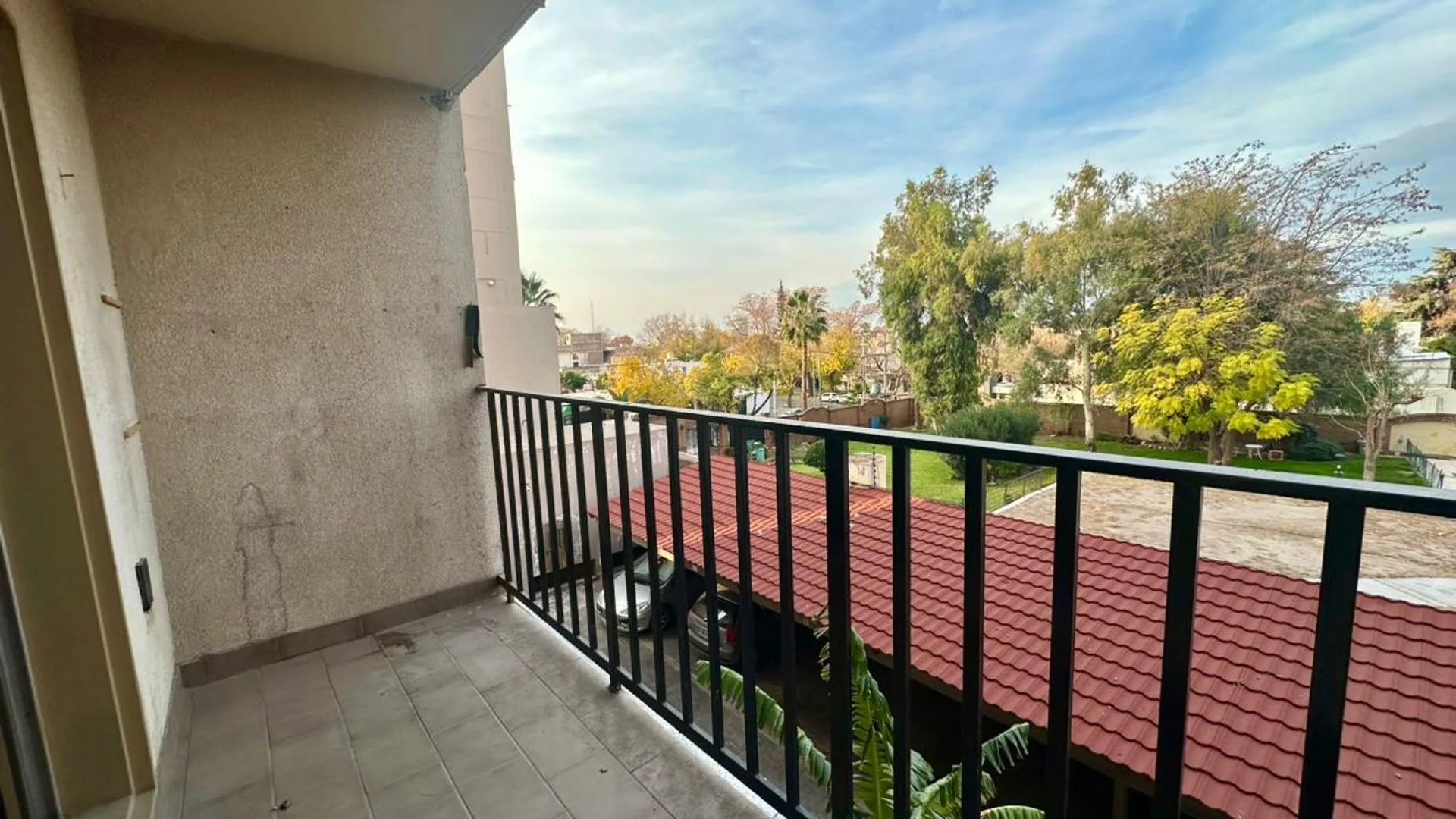 VENTA AMPLIO DEPARTAMENTO GODOY CRUZ  APTO CREDITO foto 2